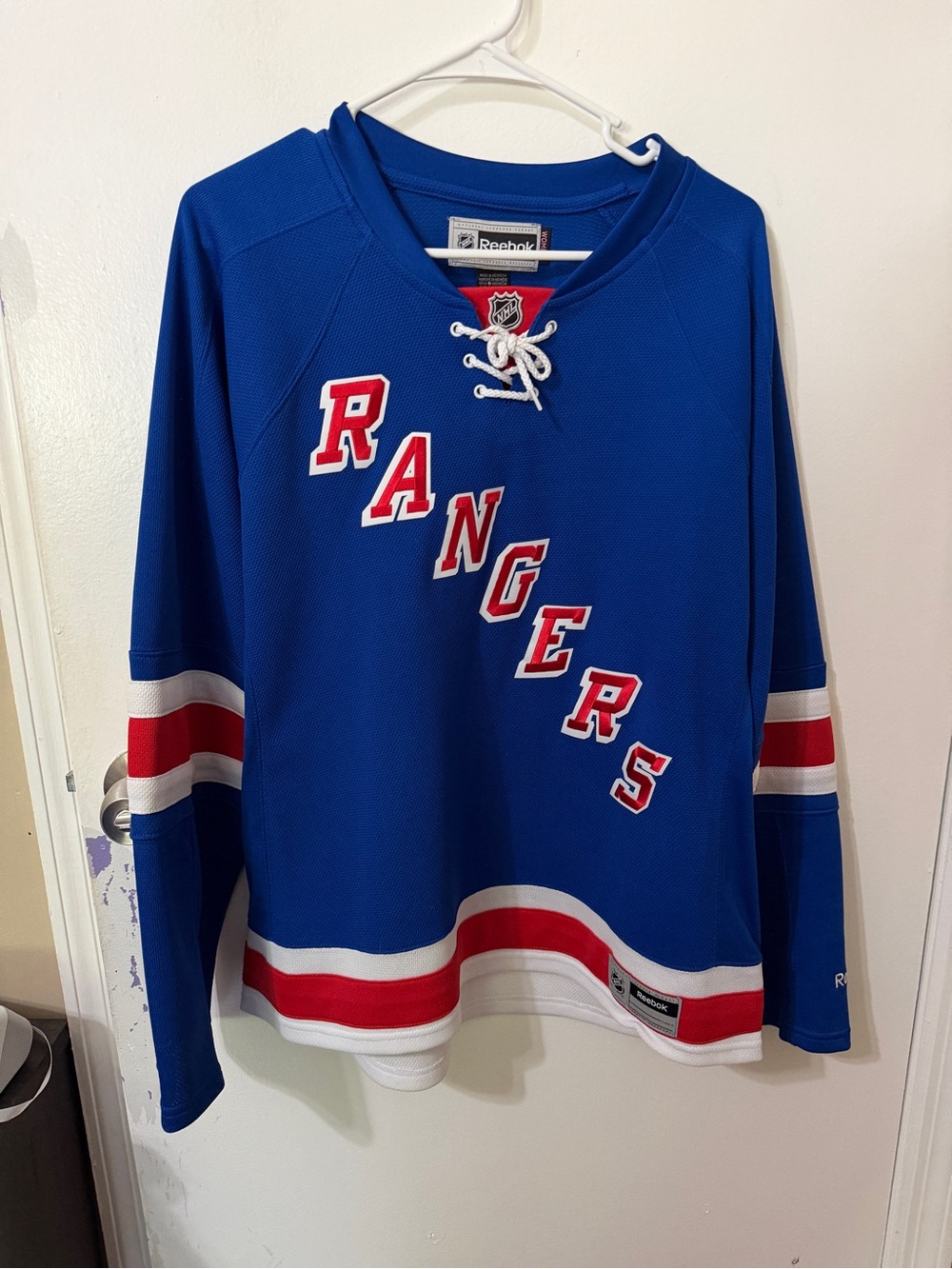 New York Rangers women’s jersey new with tags